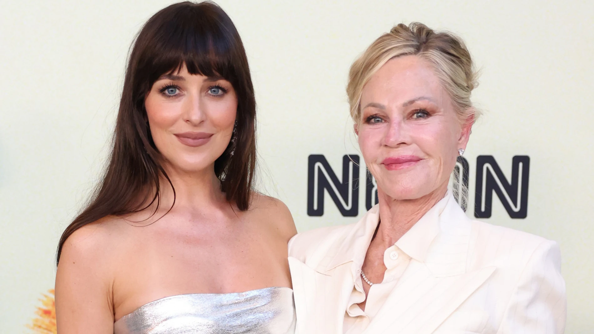 Melanie Griffith y Dakota Johnson