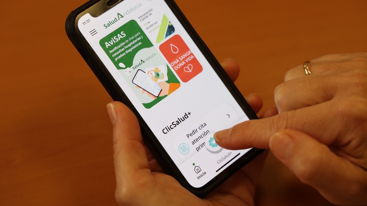 El SAS restablece el acceso a todos los informes médicos e imágenes de ClicSalud+ tras solventar una "incidencia técnica"