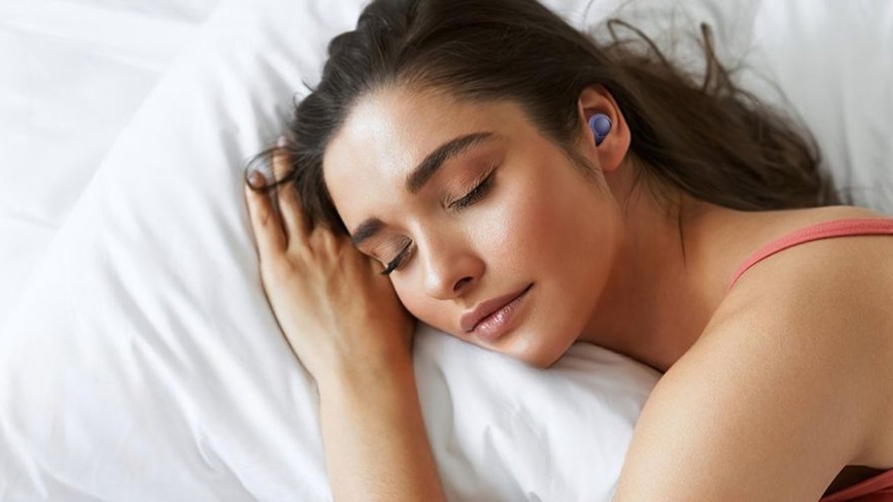 Así es como cientos de personas están volviendo a dormir del tirón gracias a este simple gadget