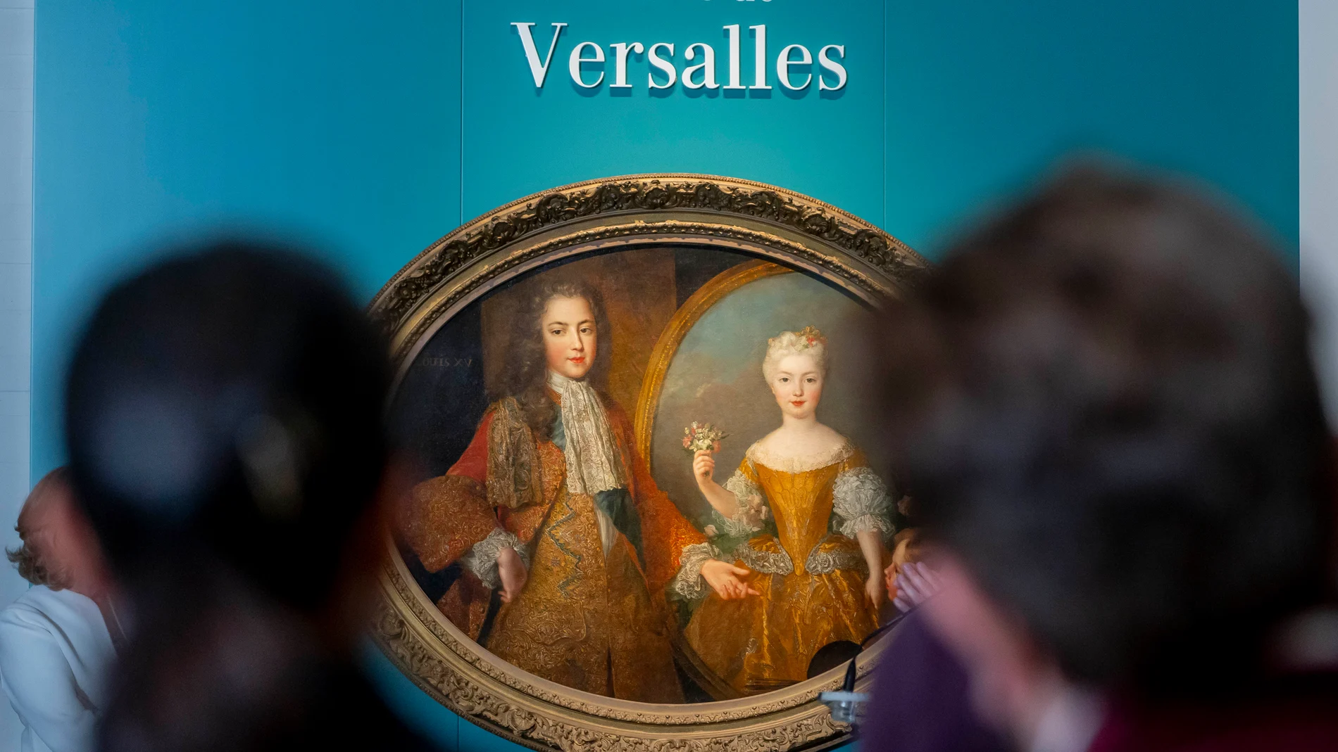 Detalle de la obra 'L'Amour présentant à Louis XV le portrait de L'infante María Ana de Borbón, de Alexis-Simon Belle', a 23 de octubre de 2025, en Madrid (España). La nueva obra invitada que representa al rey Francés Luis XV con su prometida la infanta española Ana María Victoria estará expuesta hasta el 25 de febrero de 2026 en la Galería de las Colecciones Reales. 23 OCTUBRE 2025 Alberto Ortega / Europa Press 23/10/2025