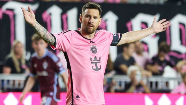 F&uacute;tbol.- Leo Messi renueva y alarga su carera con Inter Miami