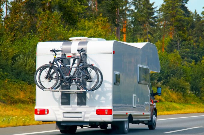 La DGT confirma hasta 200 euros de multa por llevar así la bici en tu coche