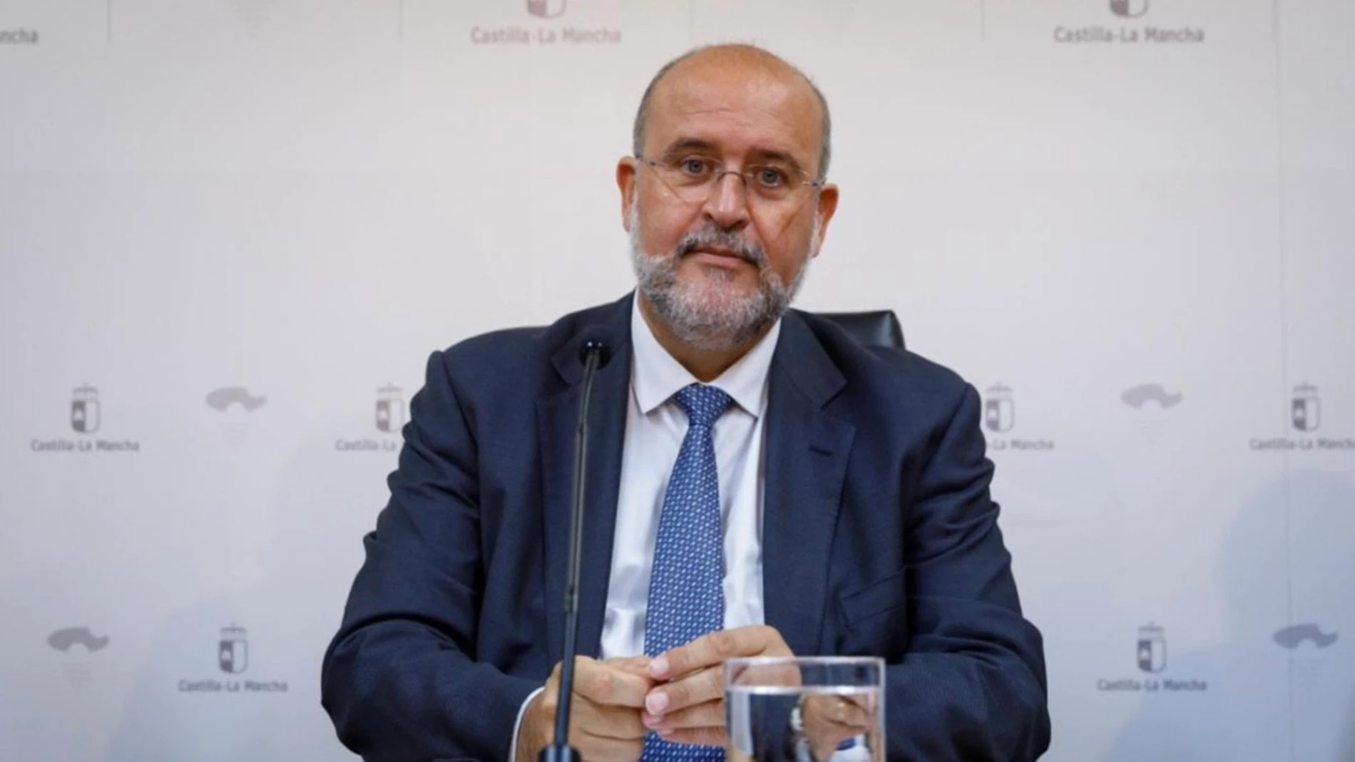 El Vicepresidente Primero Del Gobierno Regional, José Luis Martínez Guijarro.