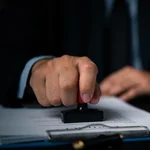 Hacienda confirma que podrá embargar el 100% de tu indemnización por despido y dietas