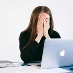 Economía.- La insatisfacción laboral (33,9%) ya es la segunda causa de absentismo laboral, según un estudio de Adecco