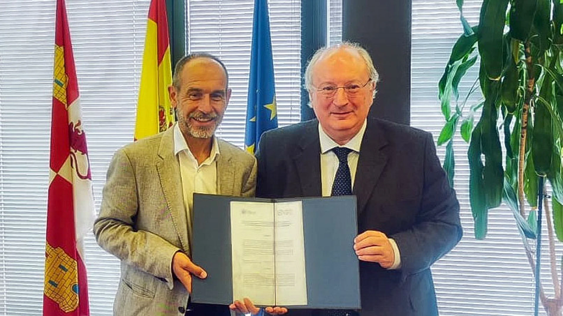 El CES y la Plataforma de Organizaciones de Infancia de Castilla y León firman un protocolo de colaboración para realizar estudios