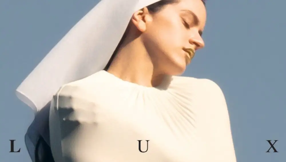 La prensa internacional reacciona a la portada del próximo disco de Rosalía: "Parece que la juventud de España está regresando al catolicismo"