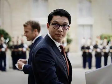 Madagascar.- Las nuevas autoridades de Madagascar revocan la nacionalidad al depuesto presidente Andry Rajoelina Madagascar.- Las nuevas autoridades de Madagascar revocan la nacionalidad al depuesto presidente Andry Rajoelina