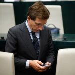 Almeida reconoce que el acuerdo plenario sobre post-aborto "no es de obligado cumplimiento" y "no se va a ejecutar"