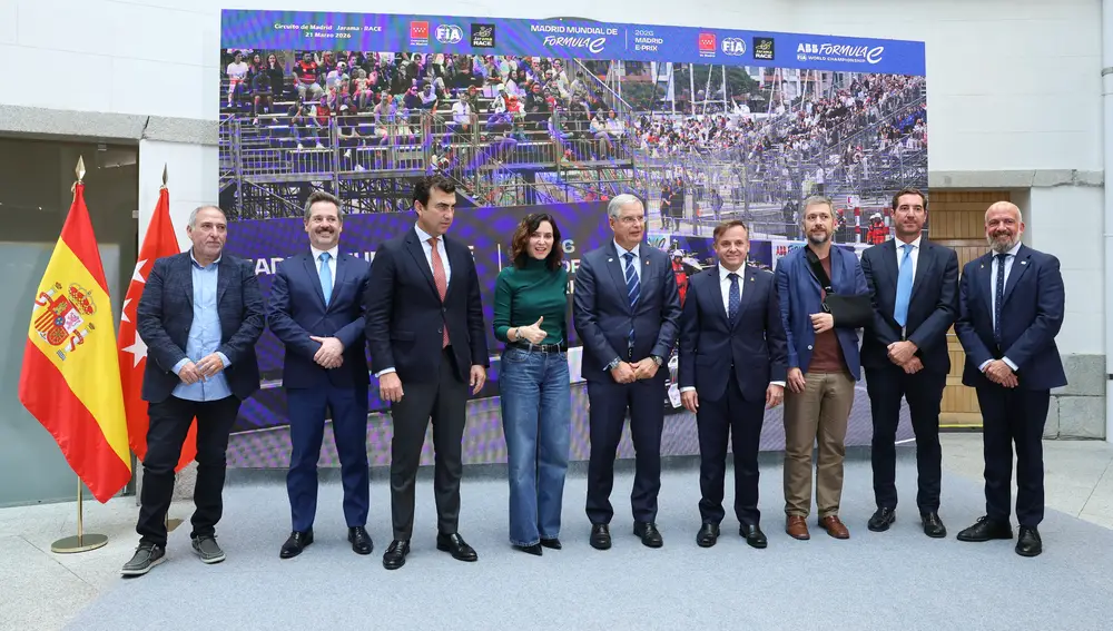 Ayuso presenta la competición de monoplazas eléctricos E-Prix