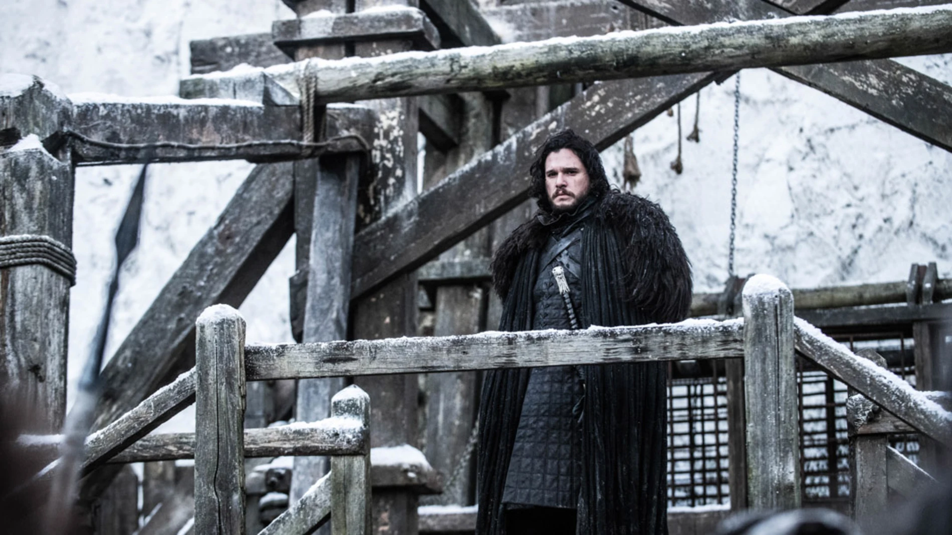 Kit Harington como Jon Nieve en Juego de Tronos, la historia detrás de su famosa multa de tráfico