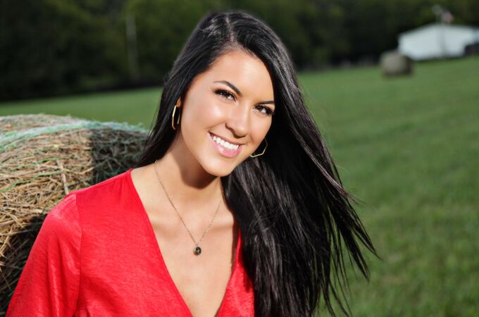 Muere la actriz Isabelle Tate, de 9-1-1 Nashville, a los 23 años, por una rara enfermedad neuromuscular Muere la actriz Isabelle Tate, de 9-1-1 Nashville, a los 23 años, por una rara enfermedad neuromuscular