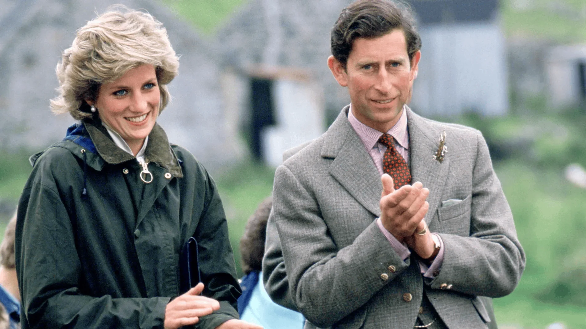 Diana de Gales con chaqueta retro.