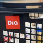 Detalle de un carrito de la compra de supermercados Dia Detalle de un carrito de la compra de supermercados Dia