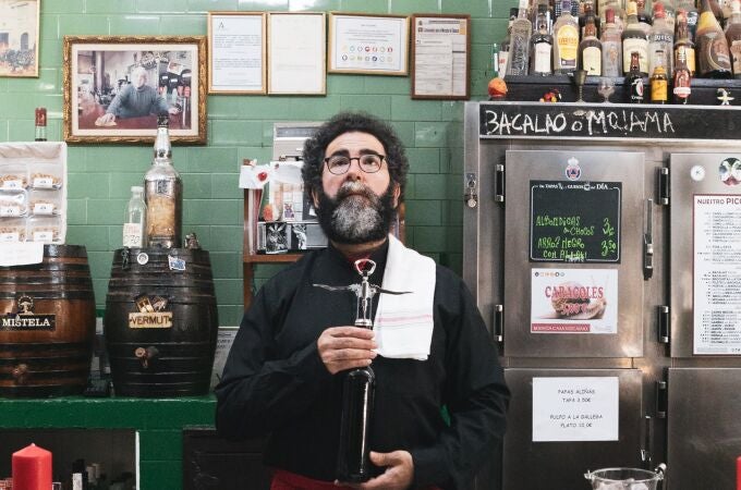 "Chipi" dentro de 'El bar nuestro de cada día" "Chipi" dentro de 'El bar nuestro de cada día"