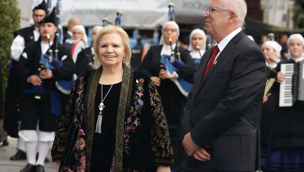 Llegadas a la ceremonia de entrega de los 'Premios Princesa de Asturias 2025' en Oviedo
