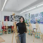 La joven palentina Carlota Reja, en su estudio de Palencia