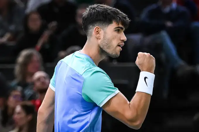 Alcaraz ya conoce el camino para una hipotética final con Sinner en el Masters 1.000 de París Alcaraz ya conoce el camino para una hipotética final con Sinner en el Masters 1.000 de París