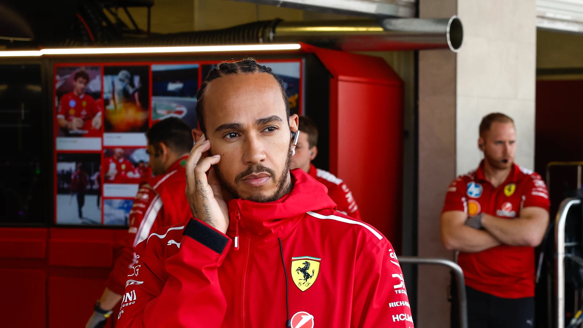 HAMILTON Lewis (gbr), Scuderia Ferrari SF-25, portrait during the 2025 Formula 1 Mexico City Grand Prix, 20th round of the 2025 FIA Formula One World Championship from October 24 to 26, 2025 on the Autodromo Hermanos Rodriguez, in Mexico City, Mexico - Photo DPPIAFP7 24/10/2025 ONLY FOR USE IN SPAIN