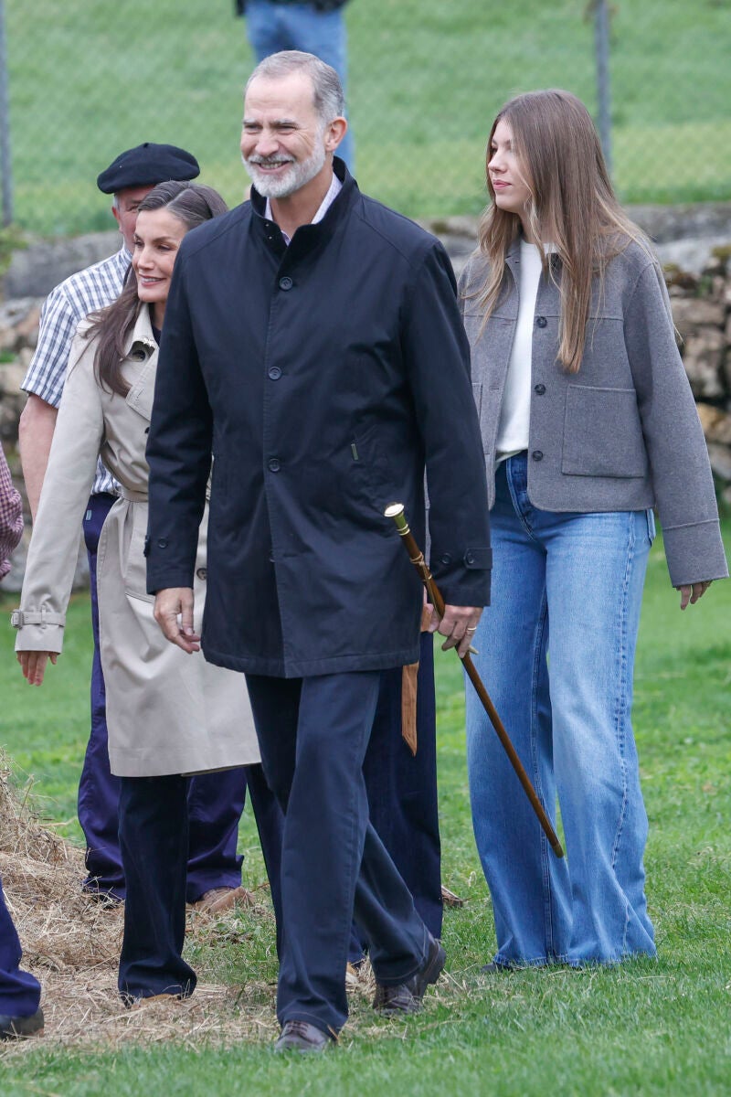 La Familia Real en Valdesoto.