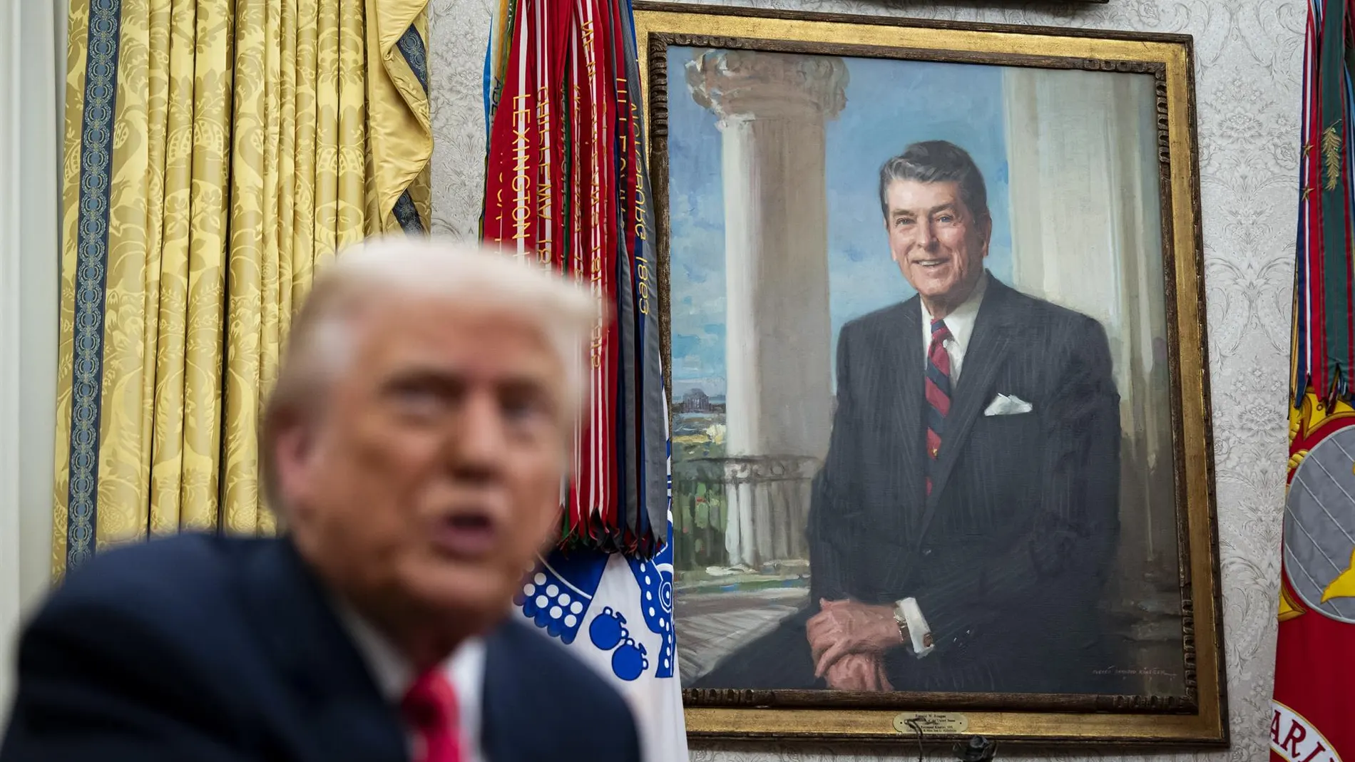 EEUU.- Trump anuncia aranceles adicionales del 10 por ciento a Canadá en represalia por el anuncio de Ontario