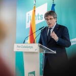 Puigdemont, al Gobierno de Sánchez: "Podrá ocupar poltronas, pero no podrá gobernar"