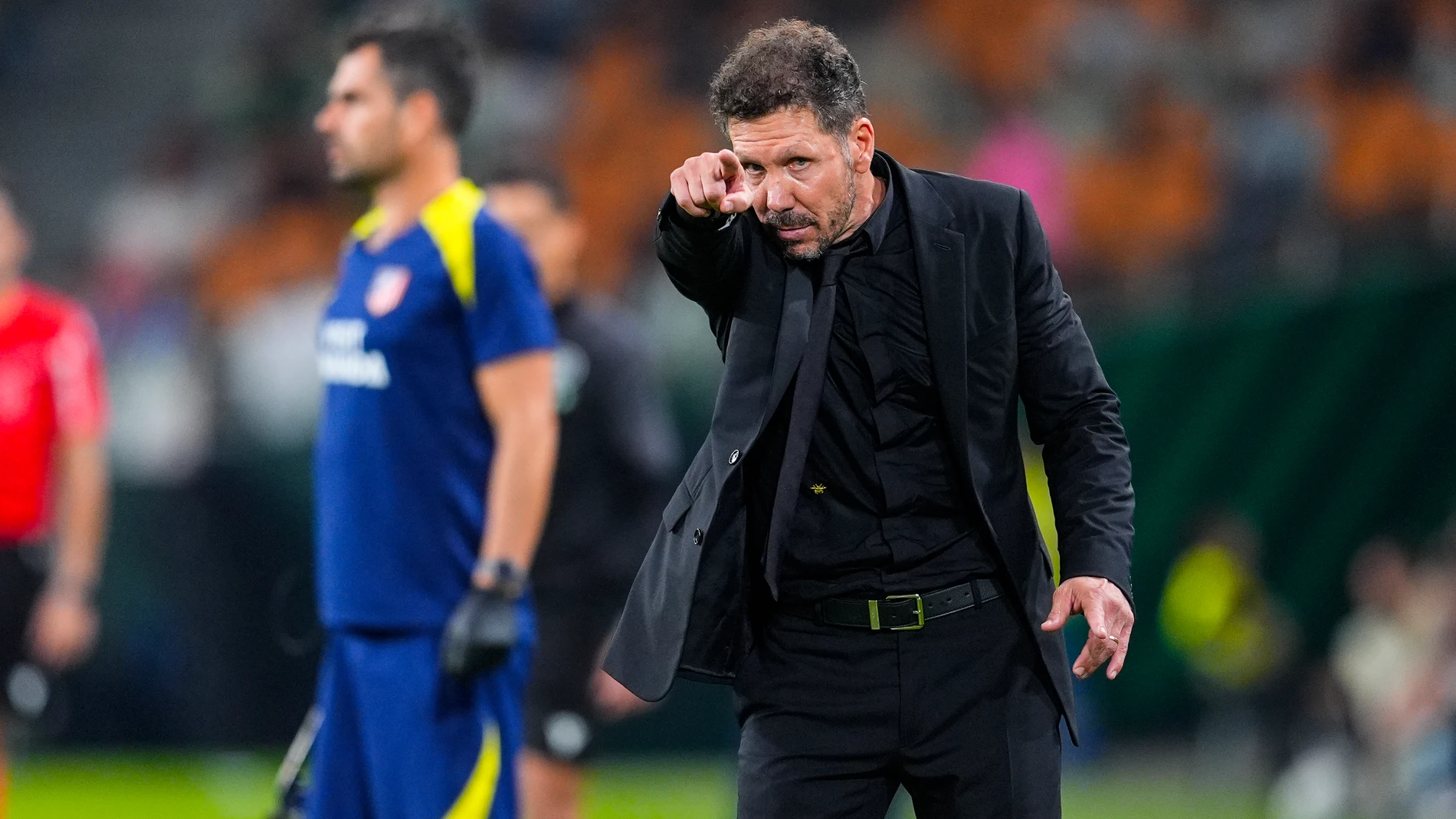 Diego Pablo Simeone, en la banda del Benito Villamarín