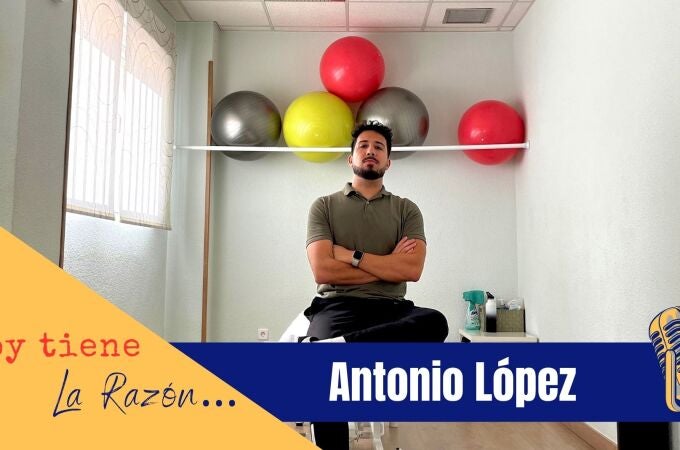 Antonio López, fisioterapeuta: "Ir al fisio de forma preventiva puede evitar meses de recuperación" Antonio López, fisioterapeuta: "Ir al fisio de forma preventiva puede evitar meses de recuperación"