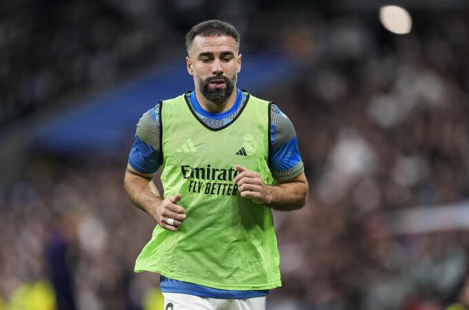 MADRID.-Dani Carvajal deberá someterse a una artroscopia en su rodilla derecha y podría no volver a jugar hasta el 2026