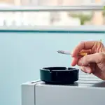 ¿Se puede fumar en el balcón de tu casa? la Ley de Propiedad Horizontal dicta sentencia