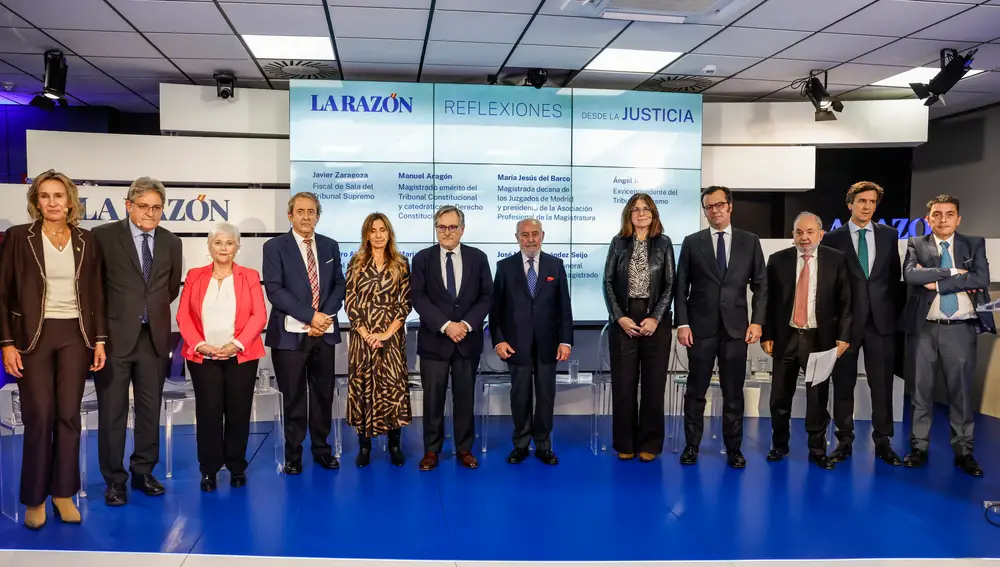 Mesa redonda "Reflexiones desde la Justicia"