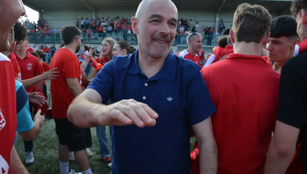 Julián Ferreiro, presidente de la SD Negreira