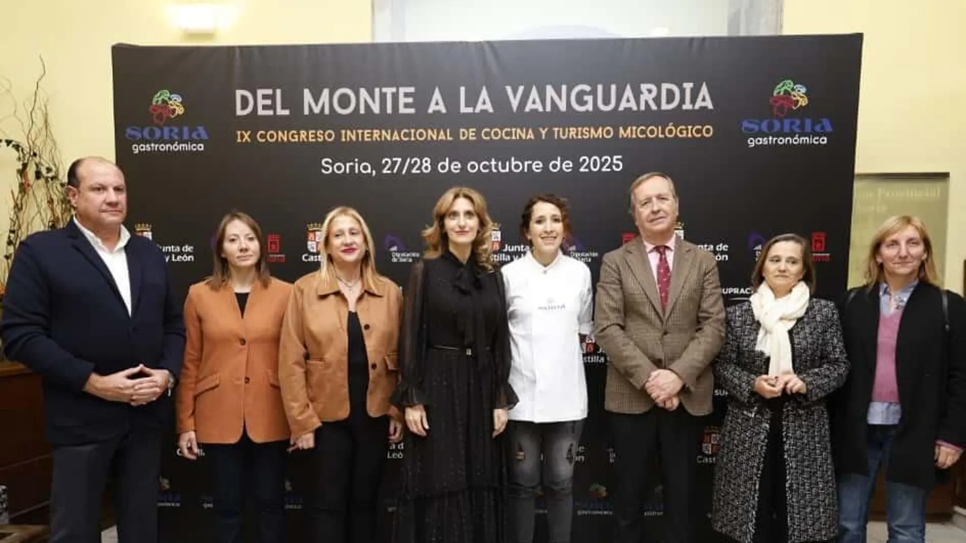 Mar Sancho, Yolanda de Gregorio y Ángel González Pieras, enla inauguración de Soria Gastronómica