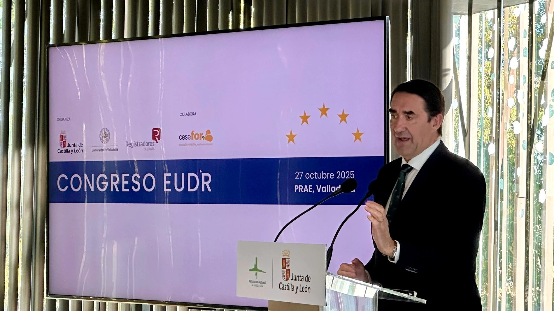 El consejero Suárez-Quiñones durante su intervención en l congreso internacional 'El Reglamento Europeo de Deforestación', que se celebra en el PRAE de Valladolid