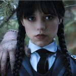Mi&eacute;rcoles Adams, el disfraz de este a&ntilde;o, interpretado por Jenna Ortega durante en la serie de Netflix
