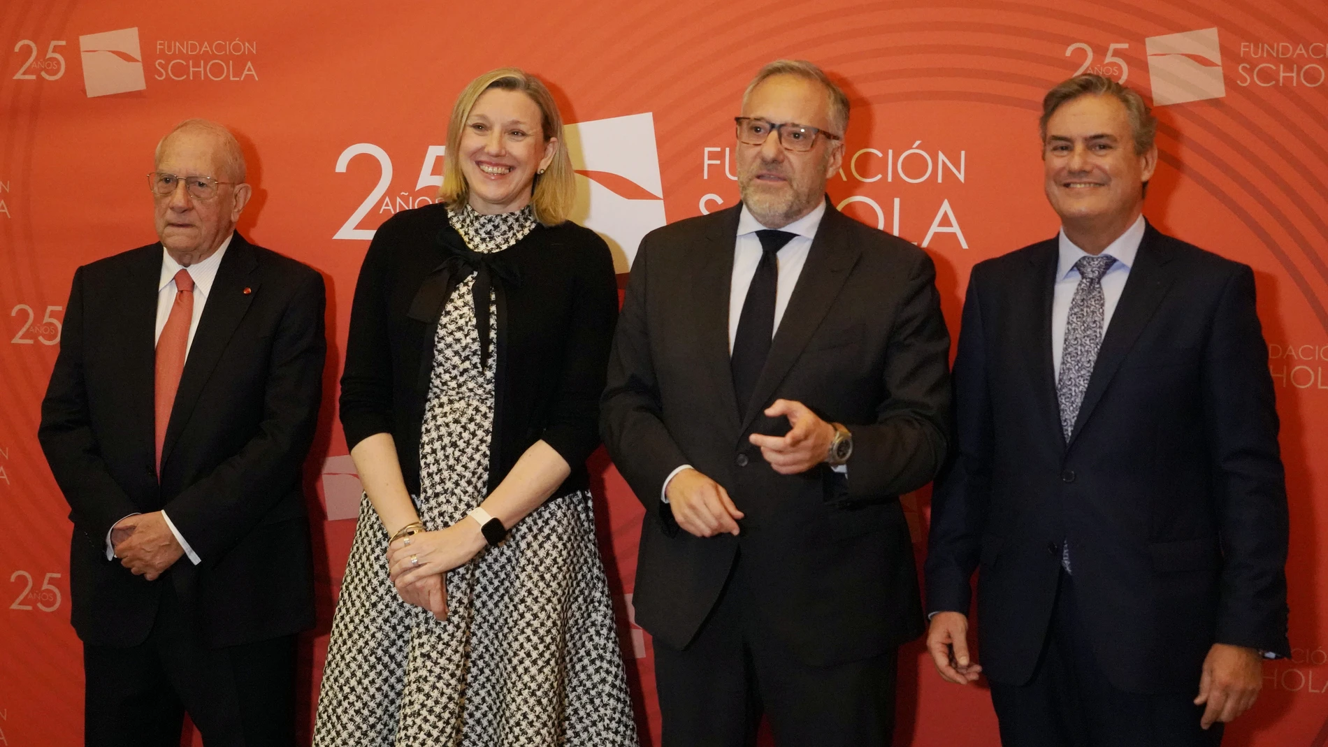 Ramón Mateo, Isabel Blanco, Carlos Pollán y Luis Ortiz de Lanzagorta