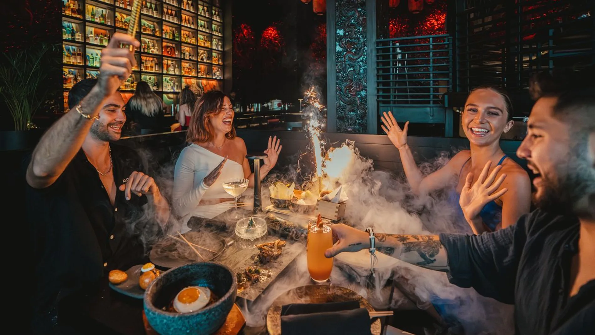 Más allá de la comida árabe: los restaurantes que debes probar si viajas a Dubái