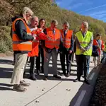 El consejero Sanz Merino comprueba el estado de las obras en la carretera afectada