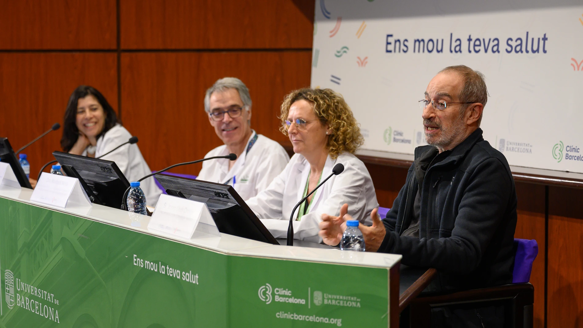 Josep Lluis Ordeix, paciente de cáncer de hígado, participó en la rueda de prensa de presentación de las guías BCLC