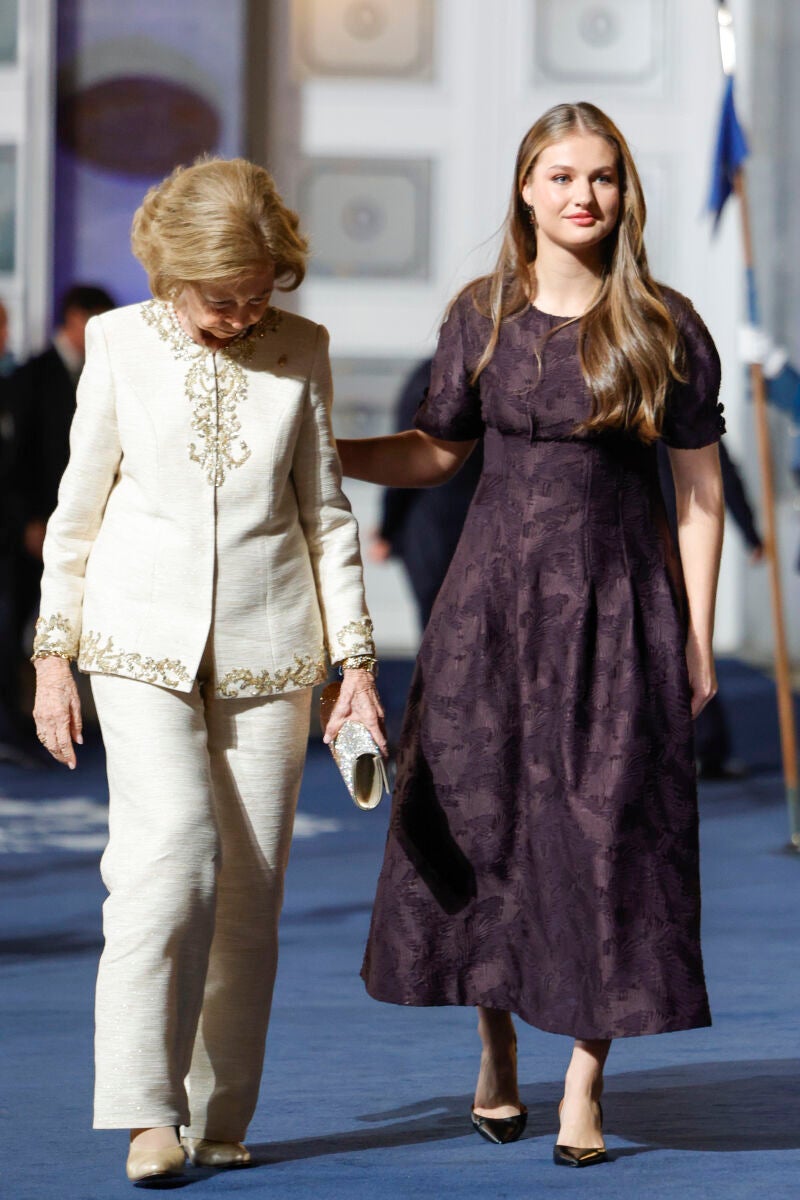 La Reina Sofía y la Princesa Leonor.