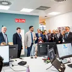 El presidente Alfonso Fernández Mañueco visita las instalaciones de la nueva sede de la ONCE Castilla y León, junto a Carlos Pollán, Isabel Blanco, Jesús Julio Carnero, Miguel Carballeda, Ángel Sánchez e Ismael Blanco, entre otras autoridades