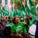 Manifestación de los sindicatos CCOO, UGT y CSIF para protestar por el "bloqueo" de la negociación colectiva en el sector público