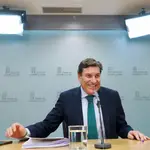 Carlos Fernández Carriedo durante la rueda de prensa posterior al Consejo de Gobierno