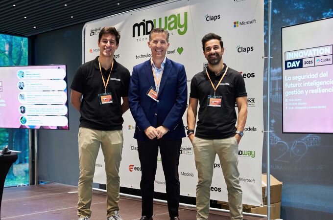 Socios de Midway. De Izquierda a Derecha: Francisco José Ponce (COO), Pedro Miguel Santos (CEO) y Juan Luis Susillo (CTO)