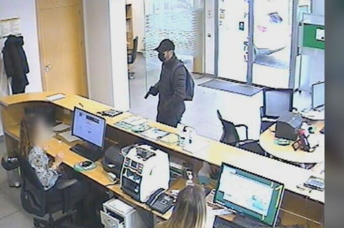 Imagen captada por las cámaras de vigilancia Imagen captada por las cámaras de vigilancia