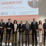 Empresas Amigas Alumni celebra, en colaboración con el Consejo Económico y Social de Castilla y León, un encuentro con Gerardo Gutiérrez, presidente de Gadea Grupo Farmacéutico, bajo el título ‘Universidad y empresa por el talento’. La bienvenida corre a cargo de la vicerrectora de Estudiantes, Inclusión, Igualdad y Compromiso Social, Marta Gutiérrez; el presidente del CES–CyL, Enrique Cabero; y el consejero de Alumni–Usal, Isidoro Alanís, entre otros