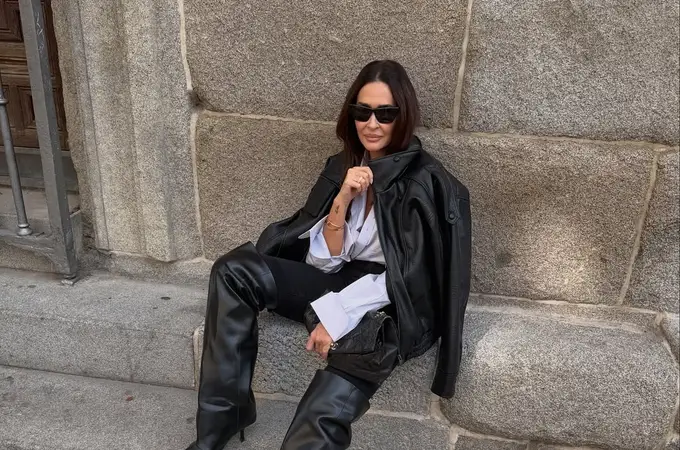 Vicky Martín Berrocal demuestra la forma más elegante (y realista) de llevar vaqueros con zapatillas Vicky Martín Berrocal demuestra la forma más elegante (y realista) de llevar vaqueros con zapatillas