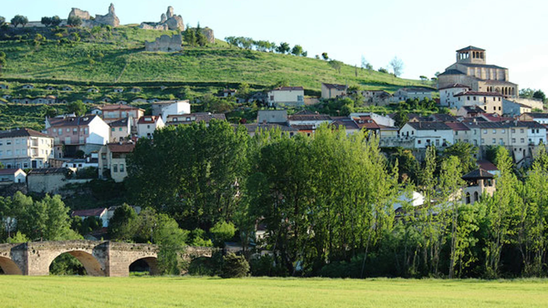 Panorámica de la localidad segoviana de Fuentidueña