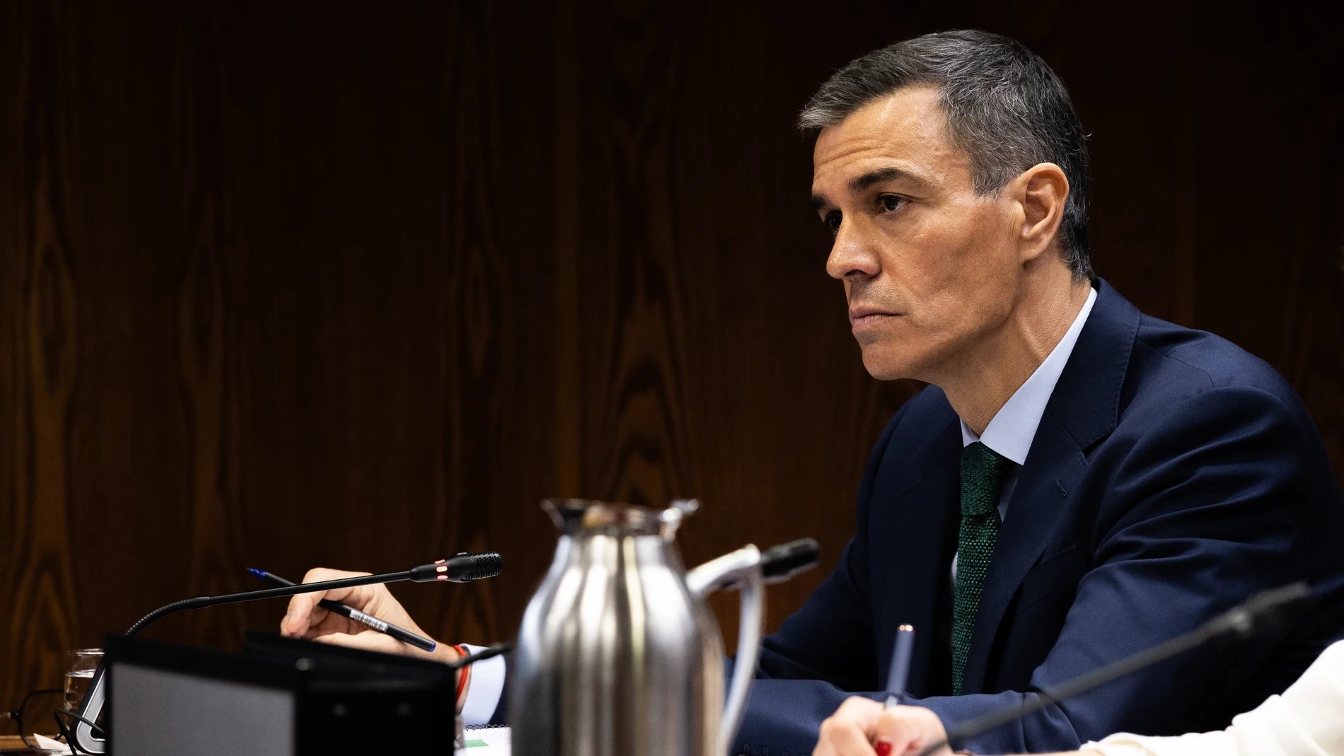 El presidente del Gobierno, Pedro Sánchez, comparece en la Comisión de Investigación sobre el 'caso Koldo', en el Senado, a 30 de octubre de 2025, en Madrid (España). Sánchez, comparece ante la comisión de investigación sobre los contratos, licencias, concesiones y ayudas del Ejecutivo y del sector público vinculadas con la intermediación de Koldo García Izaguirre, exasesor del exministro José Luis Ábalos, y con las demás personas implicadas en la trama investigada en la Operación Delorme. La...