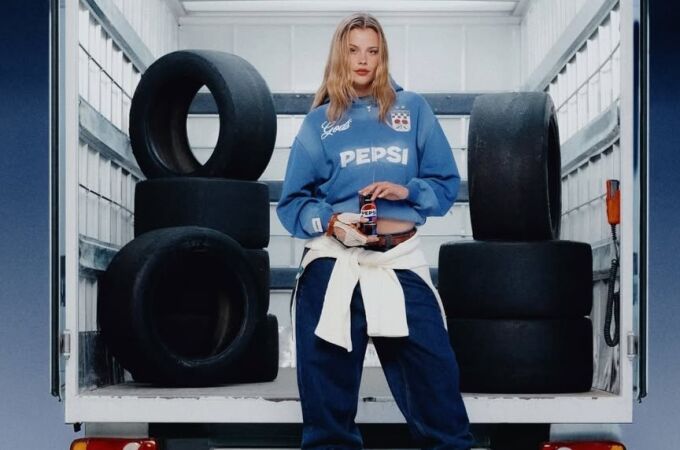 Pepsi y Gods Brand fusionan motor y moda urbana en una cápsula de inspiración racing 